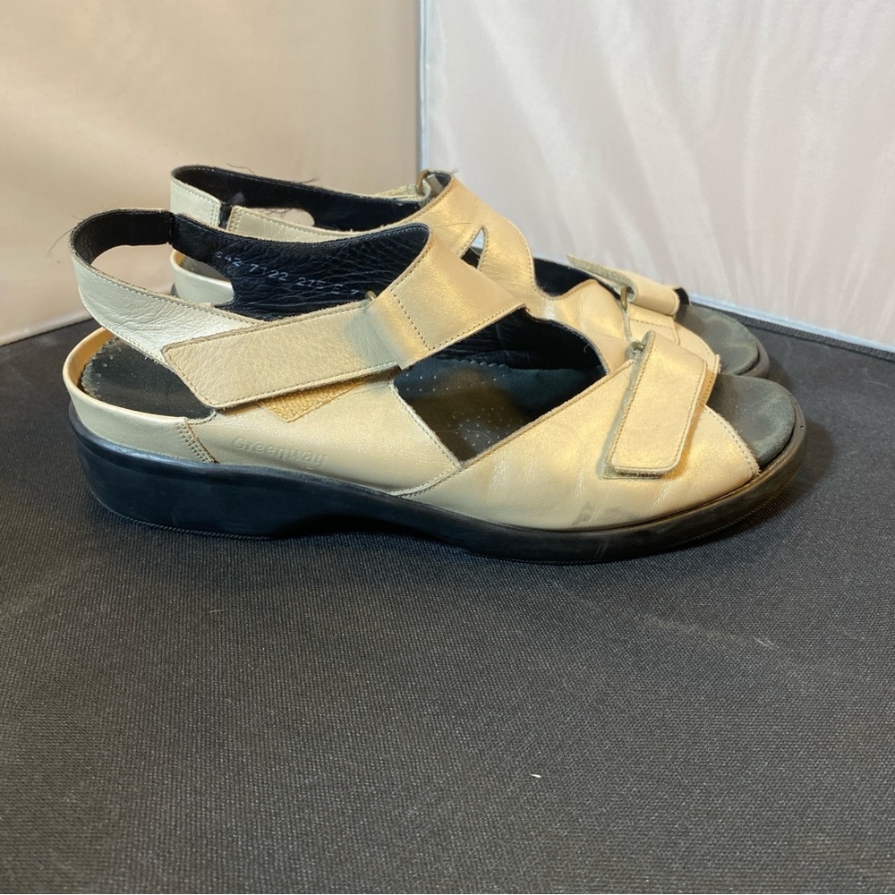Women’s DUREA Greenway Wedge Leather Sandals Size 7 Beige Orthodics